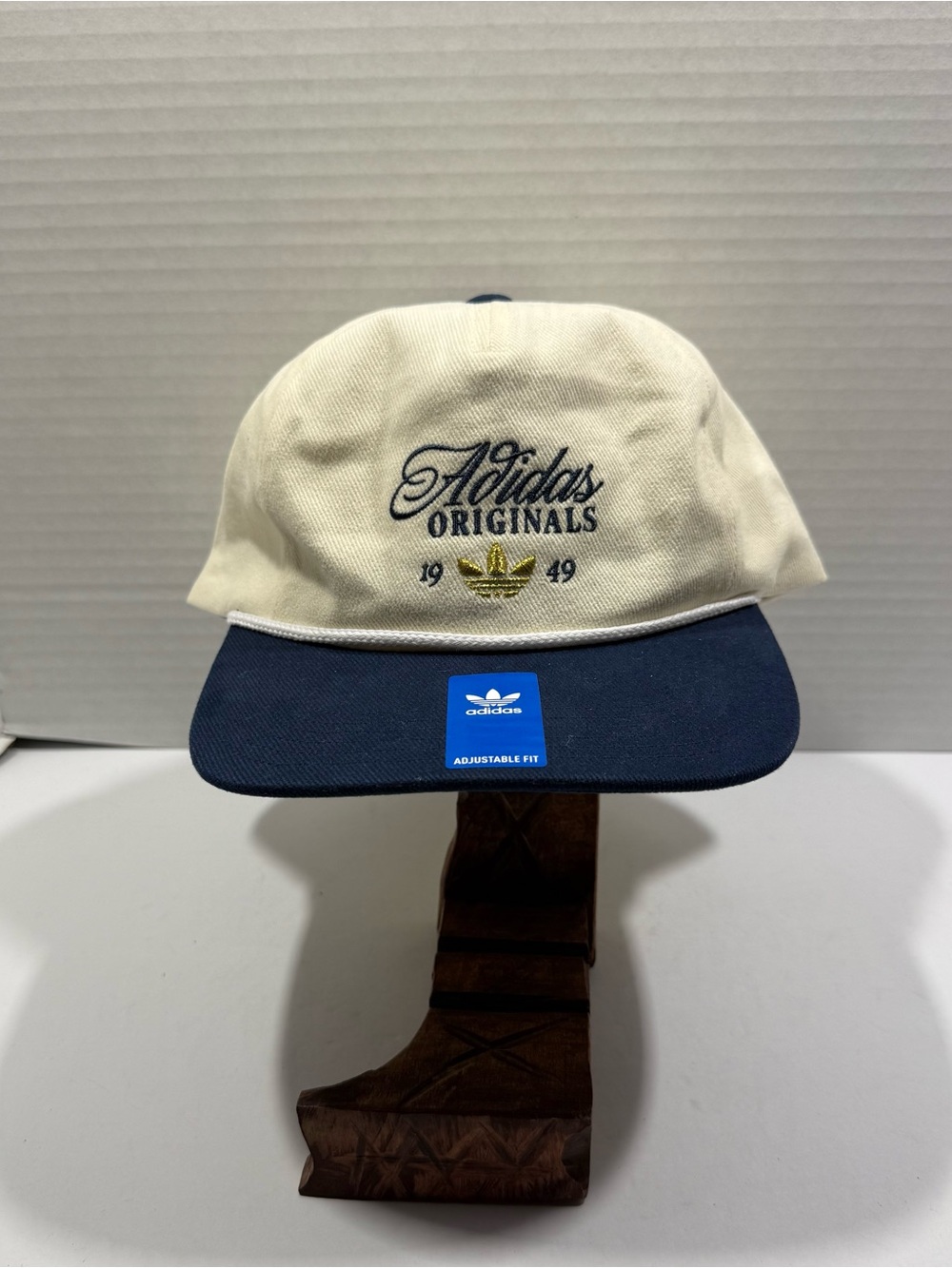 Adidas Originals Masterpiece Strapback Hat JJ7603 Wonder White Night Indigo New